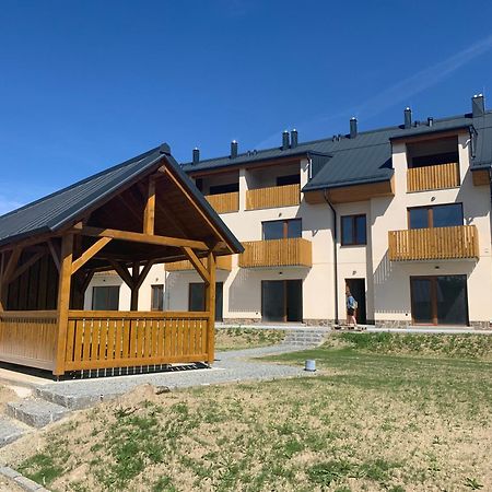 Apartman Mavis Kasperske Hory Zewnętrze zdjęcie